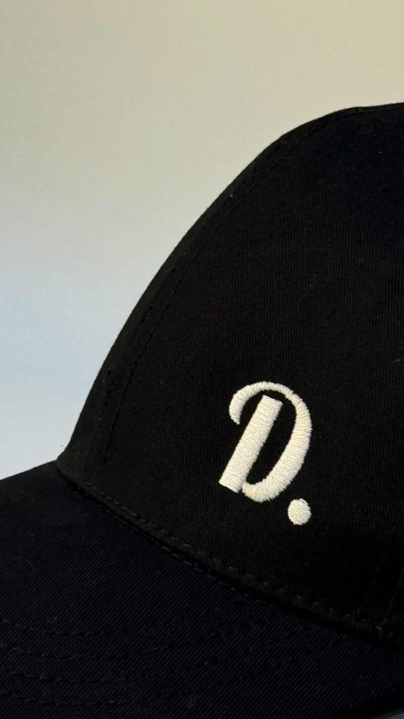 Dazzling D. Black Cap - Image 3